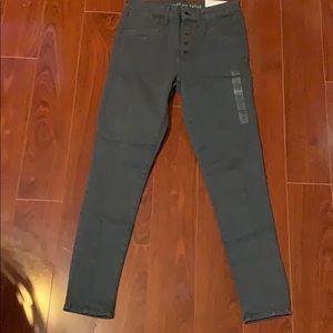 Women’s Hi-Rise Jeggings